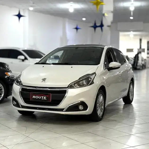 Peugeot 208 2018 seminovo econômico