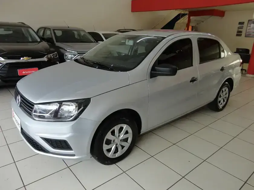 Volkswagen Voyage usado família