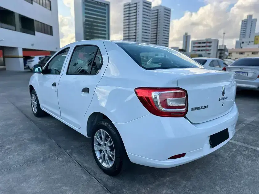 Renault Logan aluguel Recife