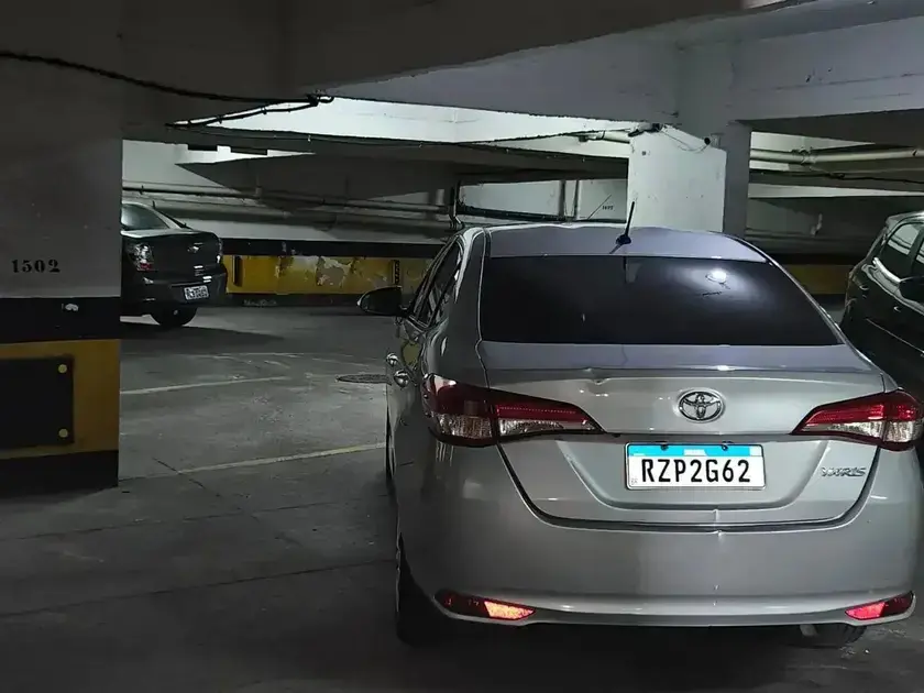 Toyota Yaris aluguel Recife