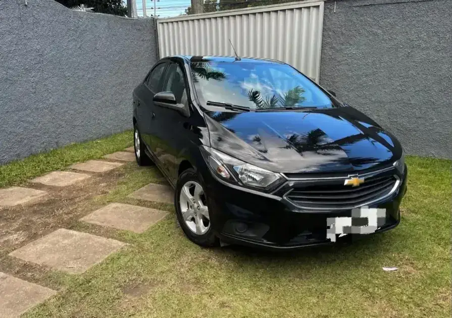 Chevrolet Prisma usado semi novo