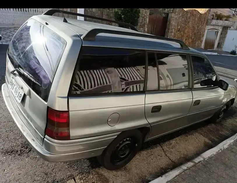 Astra Station Wagon usado